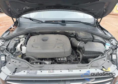 2017 Volvo Xc60 T6 Dynamic z USA, uszkodzony, nr VIN YV449MRR2H2222505